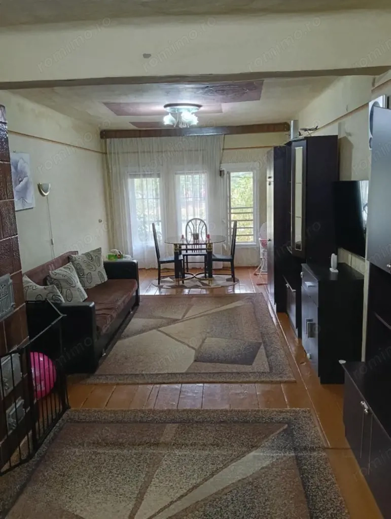 Sinaia | 2 Camere | Vedere spre Bega.