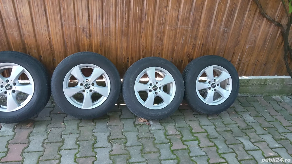 Vând 4 jante aliaj