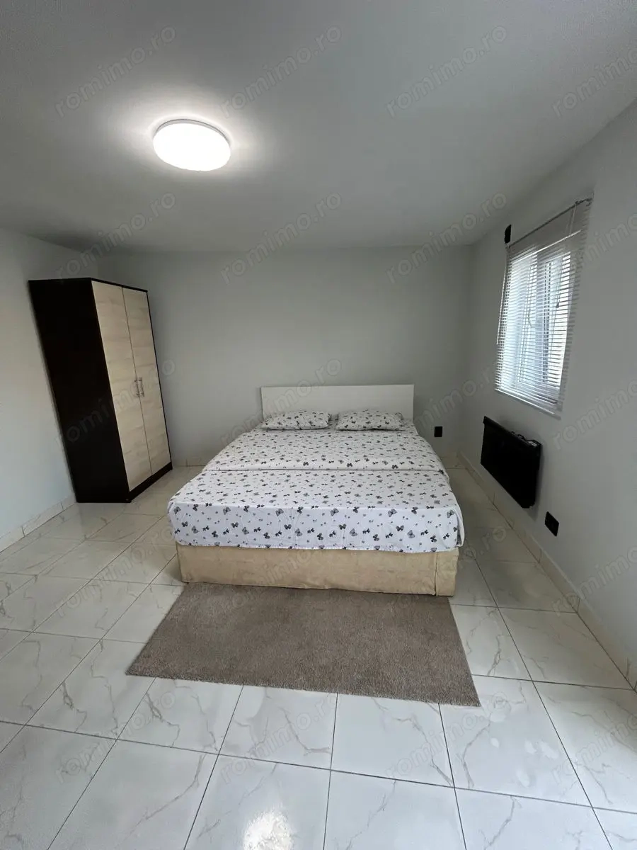 Garsoniera de inchiriat in zona Judetean