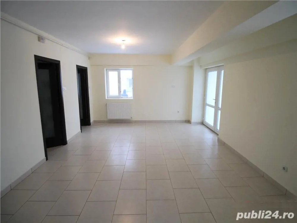 Propietar spațiu 38 mp 