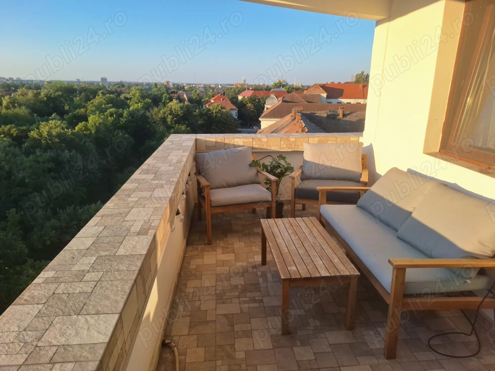 Proprietar Ultracentral 3 camere renovat priveliste superba 