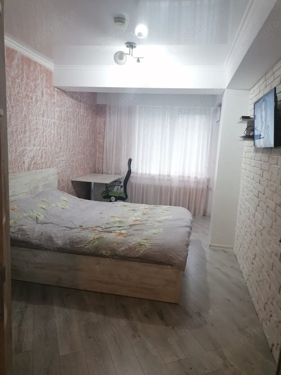 Apartament cu o camera de inchiriat pe Calea Aradului 