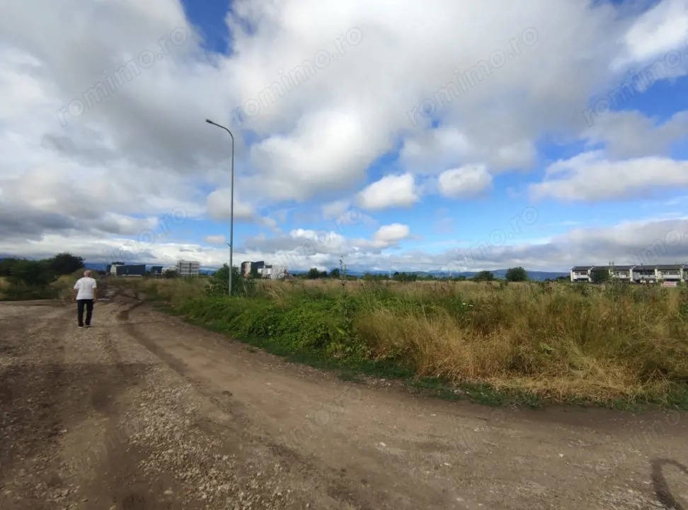 Teren inravilan, 3000mp, Ghimbav Teren inravilan, 3000mp, Ghimbav