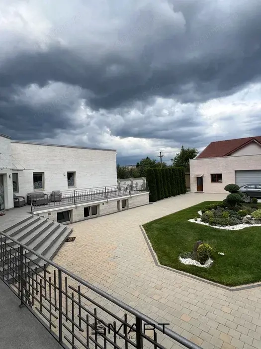 Casa de Lux zona Selimbar