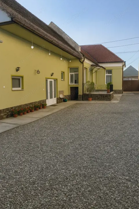 Casa 3 anexe Sacele ultracentral