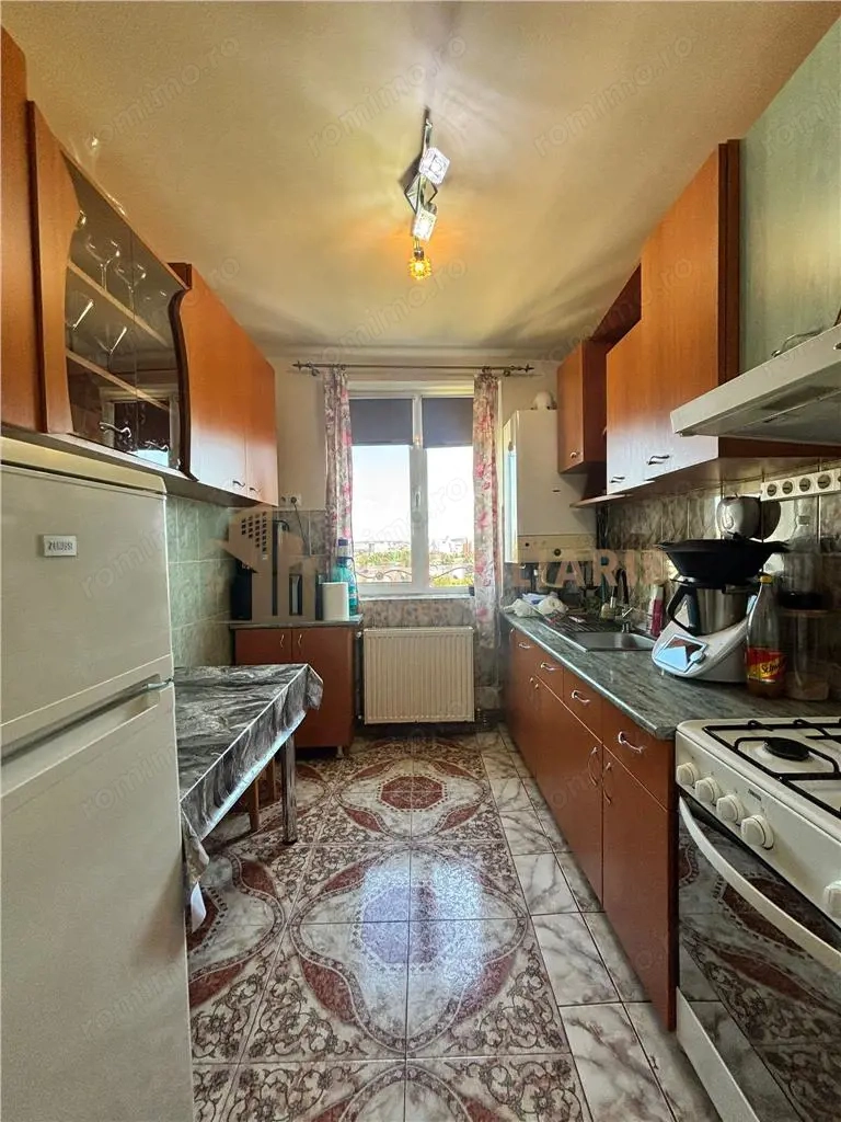 Apartament 3 camere cartierul Sasar