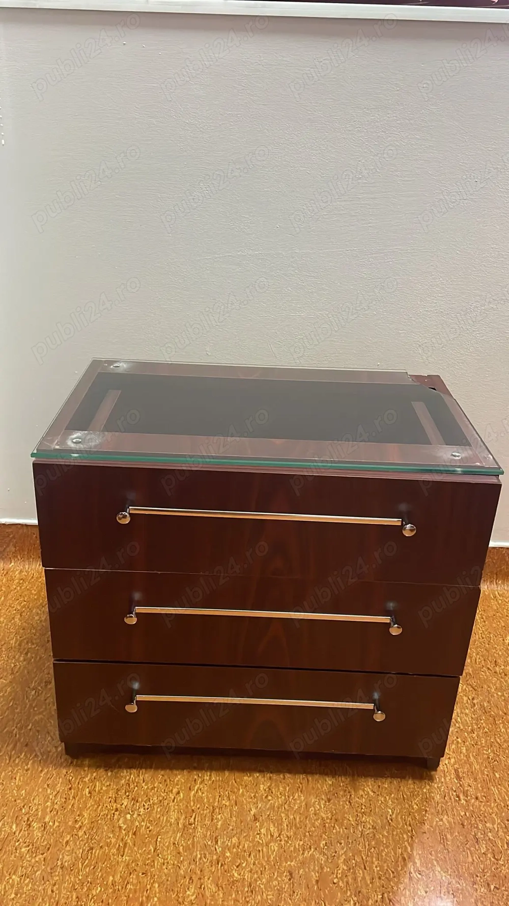 Noptiere mahon, 3 buc, 400 lei