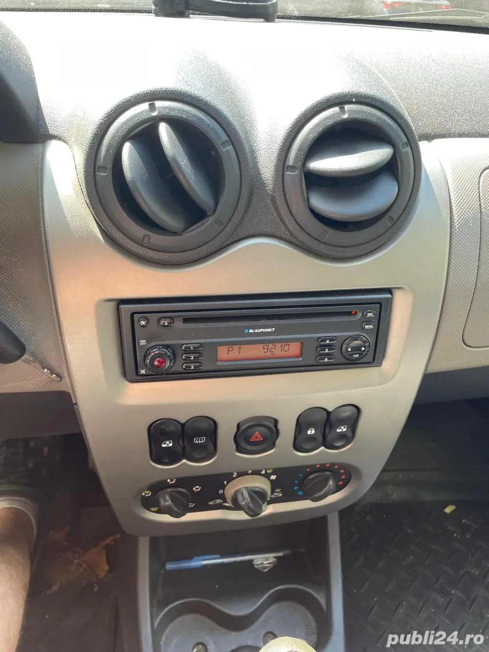 Vand Dacia Logan 1.4 benzina, 55 kw 2010