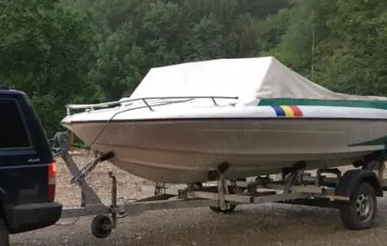 Barca Glastron cu peridoc !