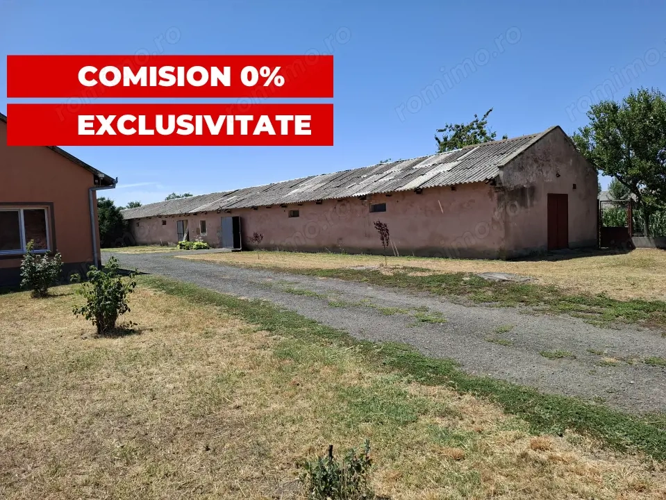 Hală/Grajd + teren mare + Casă modernă - Proprietate mixtă de vânzare în Nădlac 