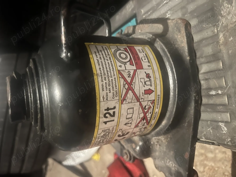 Cric hidraulic camioane plus chingha 