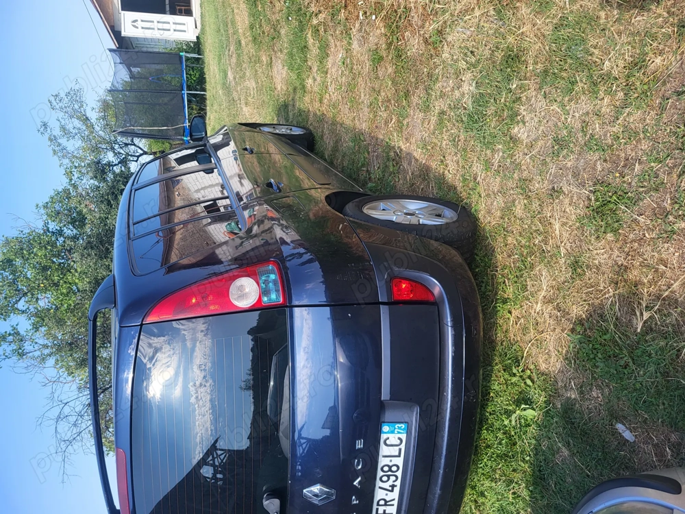 De vanzare renault espace 4 2.2 dci