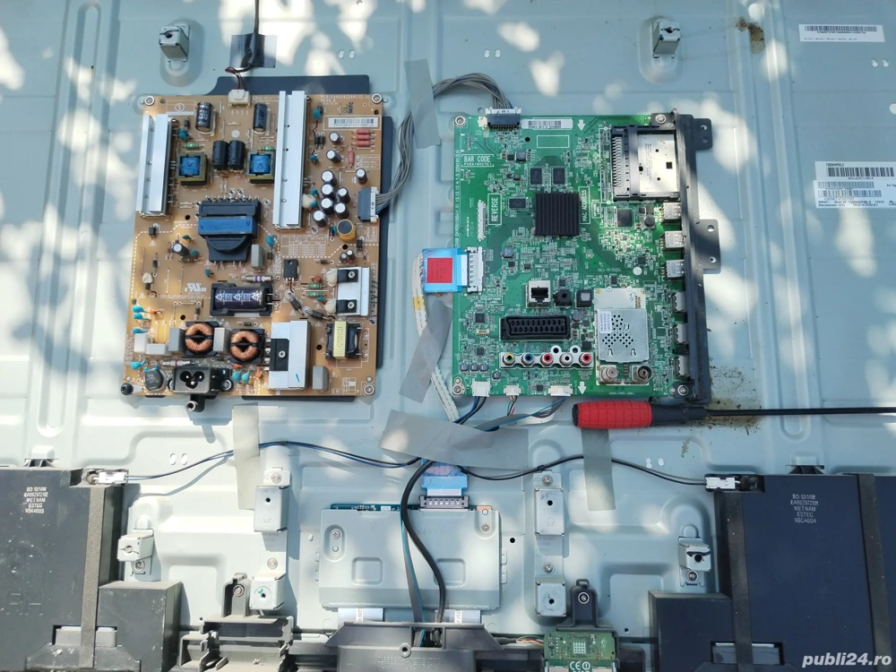 Dezmembrez LG 50LB580v