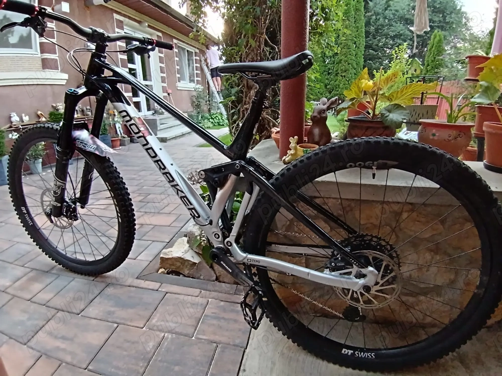 Vând bicicleta mondraker foxy 2022 