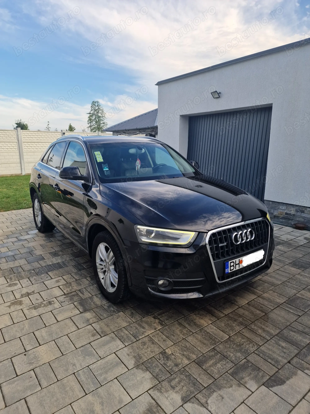 Vand Q3 2013 2.0tdi Automata