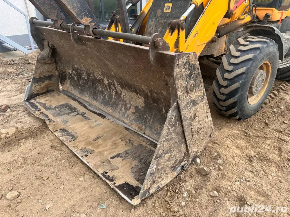 cupa multifunctionala jcb 3cx 