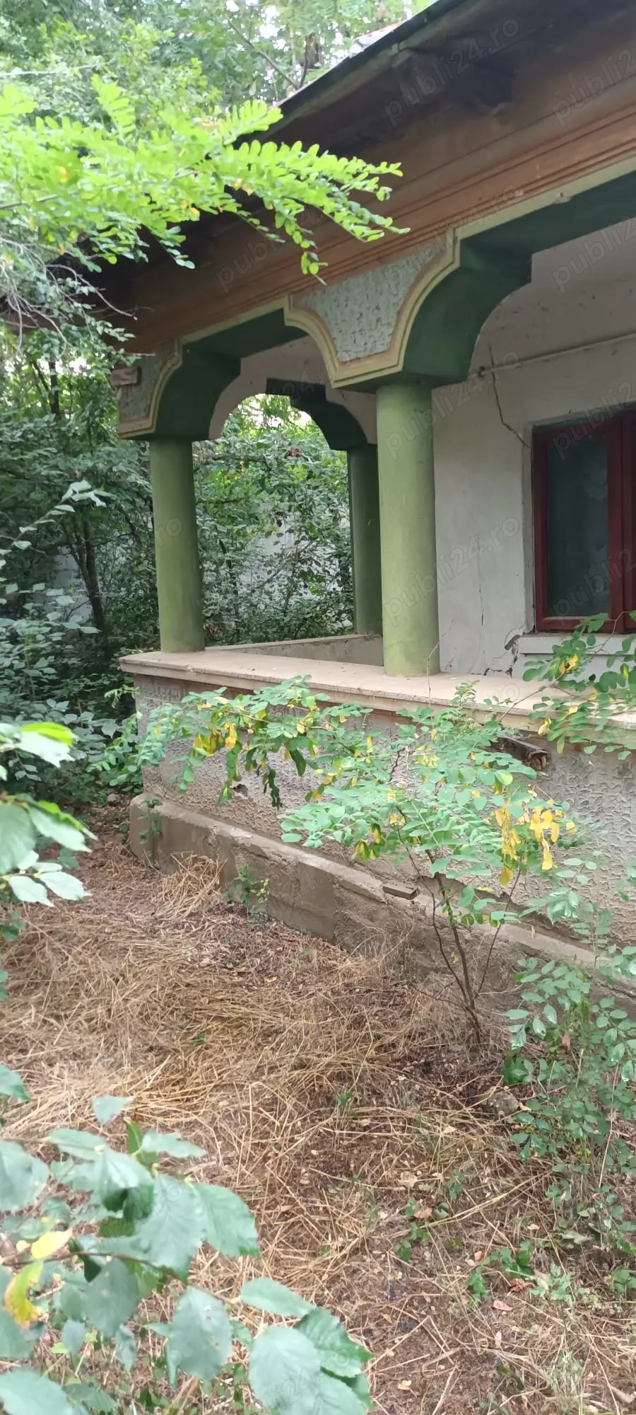 Proprietar vând teren intravilan cu casa demolabila in Poeni Teleorman 