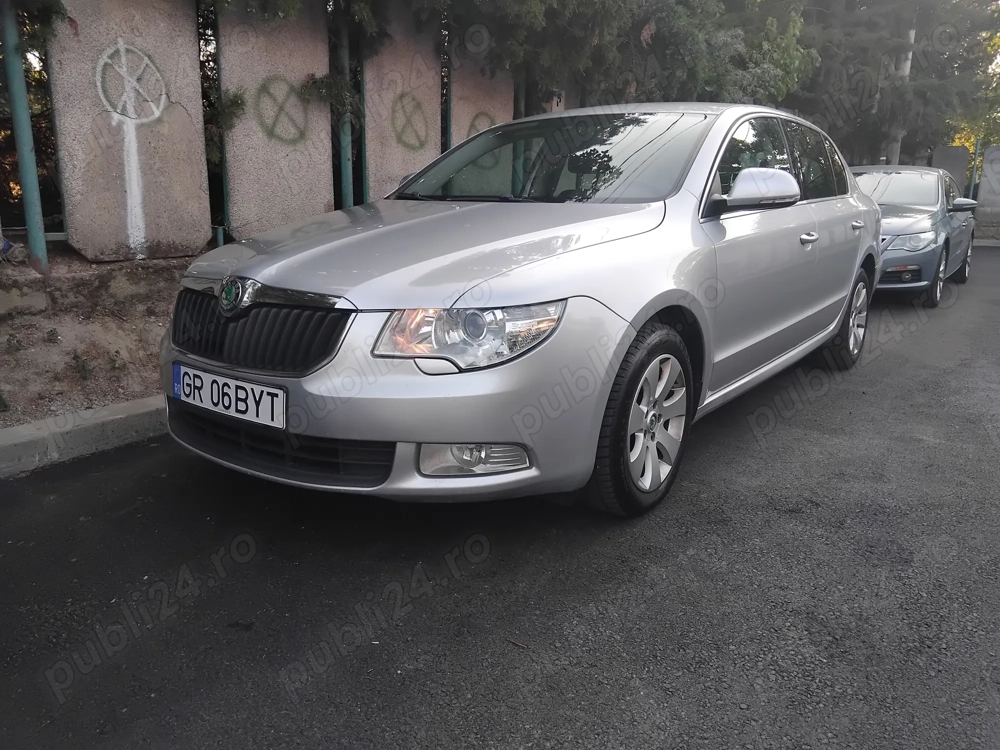 Skoda Superb 2011