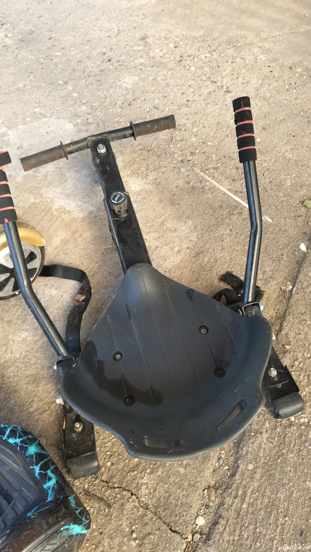 vand hoverboard-uri si scaun 