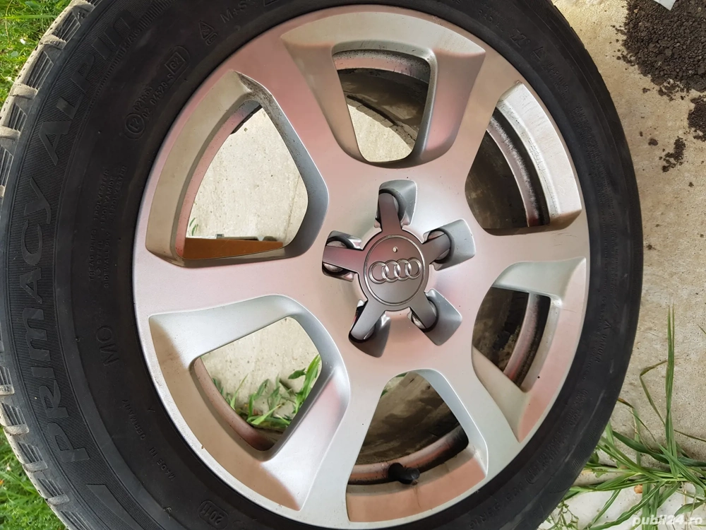 Jante aliaj audi R16 cu anvelope de iarnă  Michelin 225 55R16