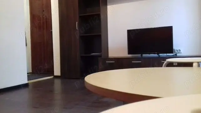 Garsoniera pentru inchiriat str Hipodrom langa Liceul CERNA ( Piata Mare )
