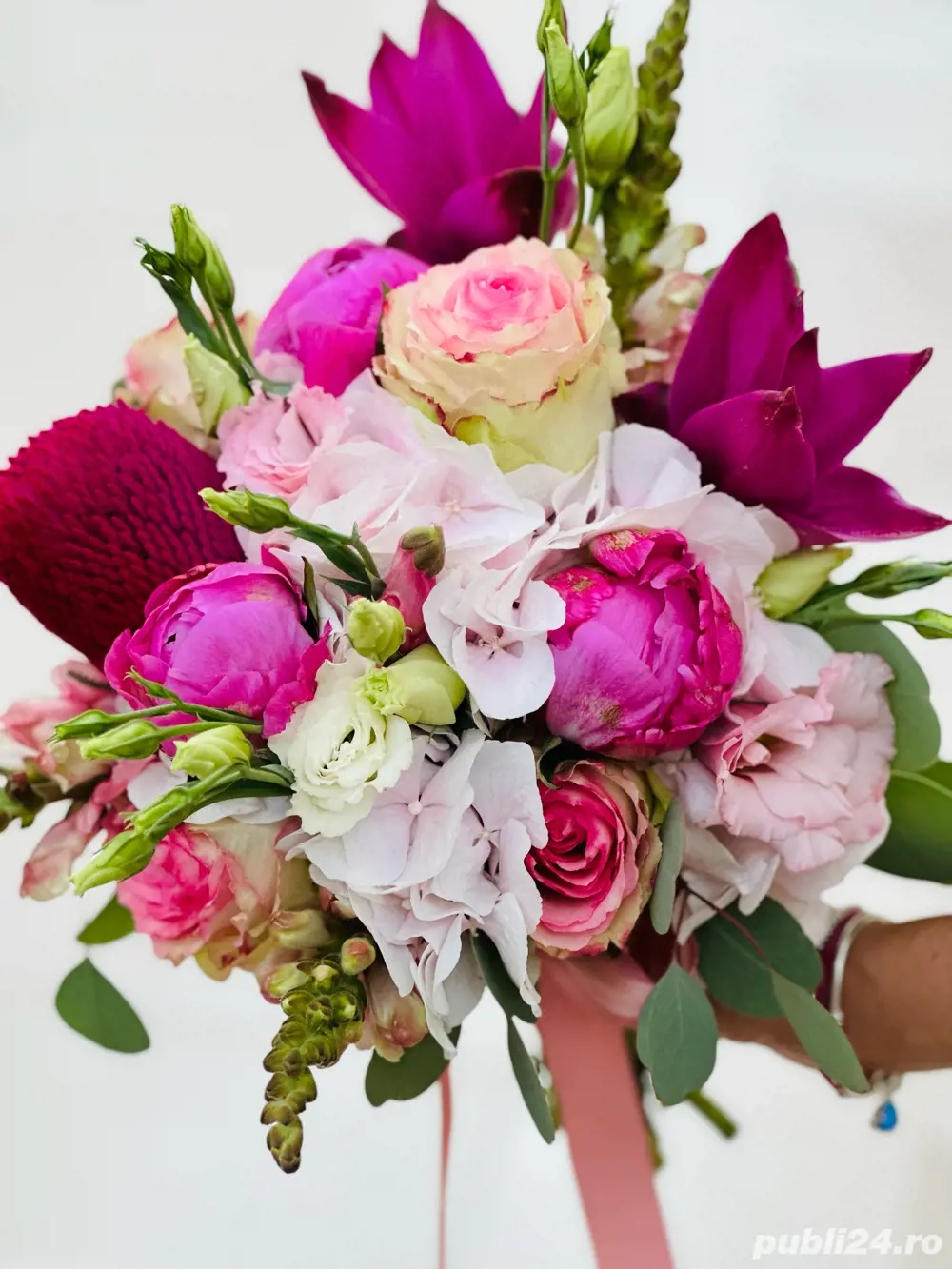 Florarie angajeaza florista 