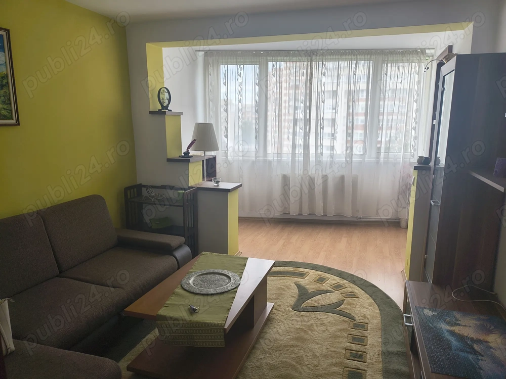 Vânzare apartament 3 camere 140000 EUR 