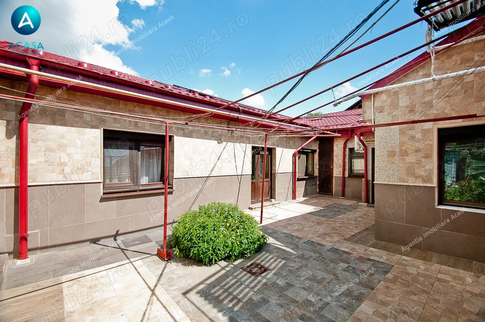 Casa situata in oras zona centrala cu teren de 310 mp