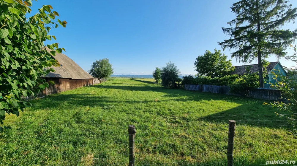 3074 mp teren intravilan de vanzare