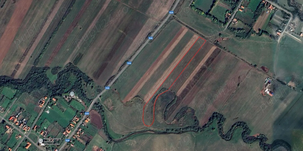 Teren extravilan, arabil, în sat Duboz, comuna Nițchidorf