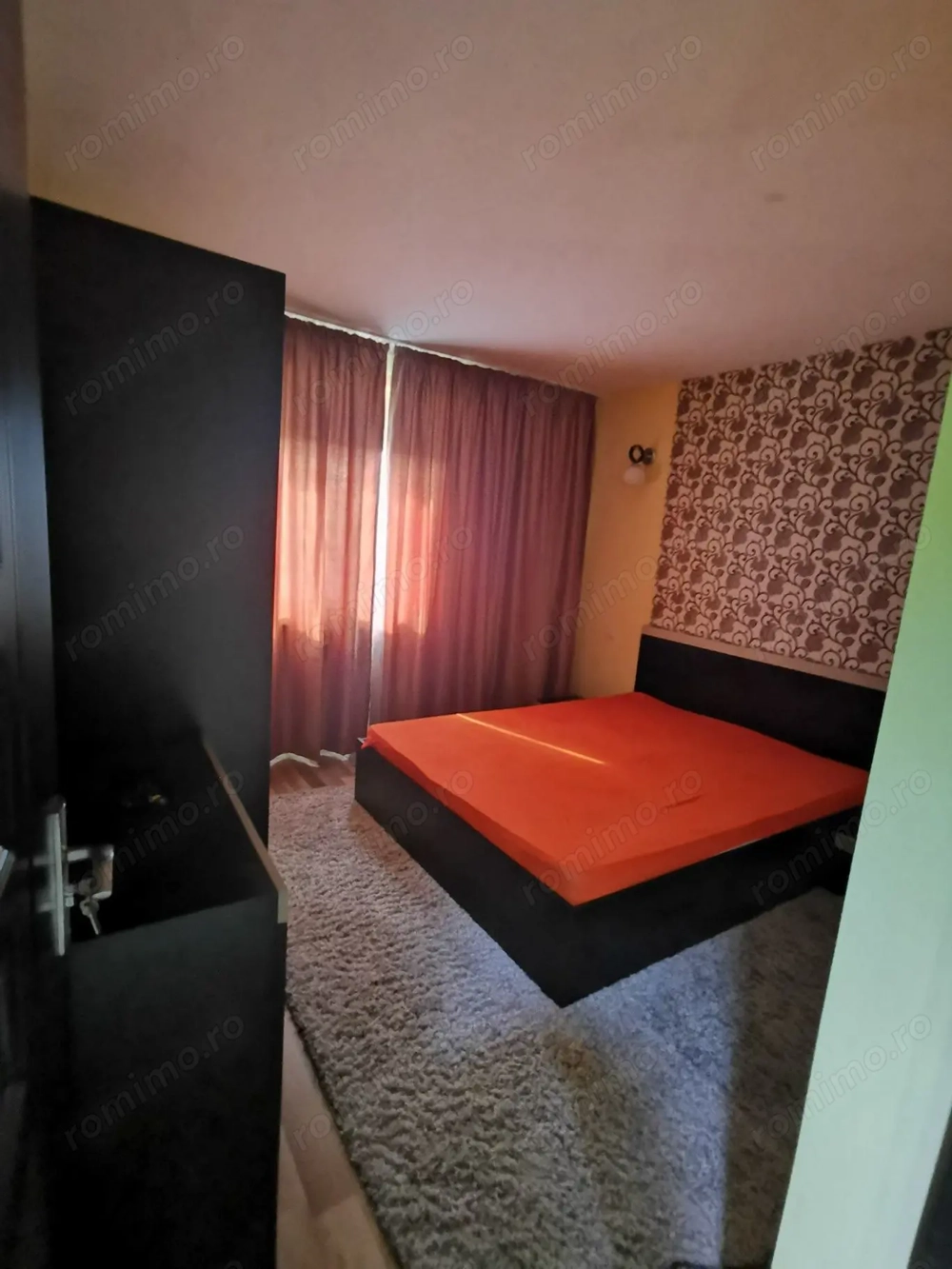 De inchiriat apartament 2 camere in zona Calea Aradului