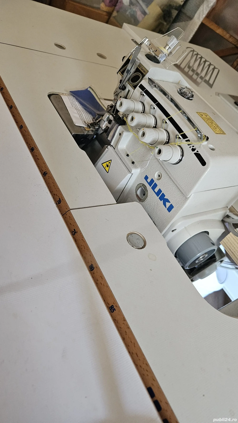 Masina de surfilat cu 4 fire Juki MO-6814S