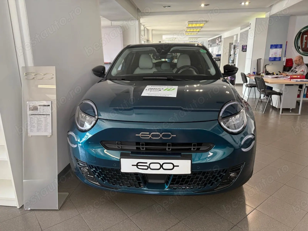 Fiat 600 BEV 54 kWh La Prima