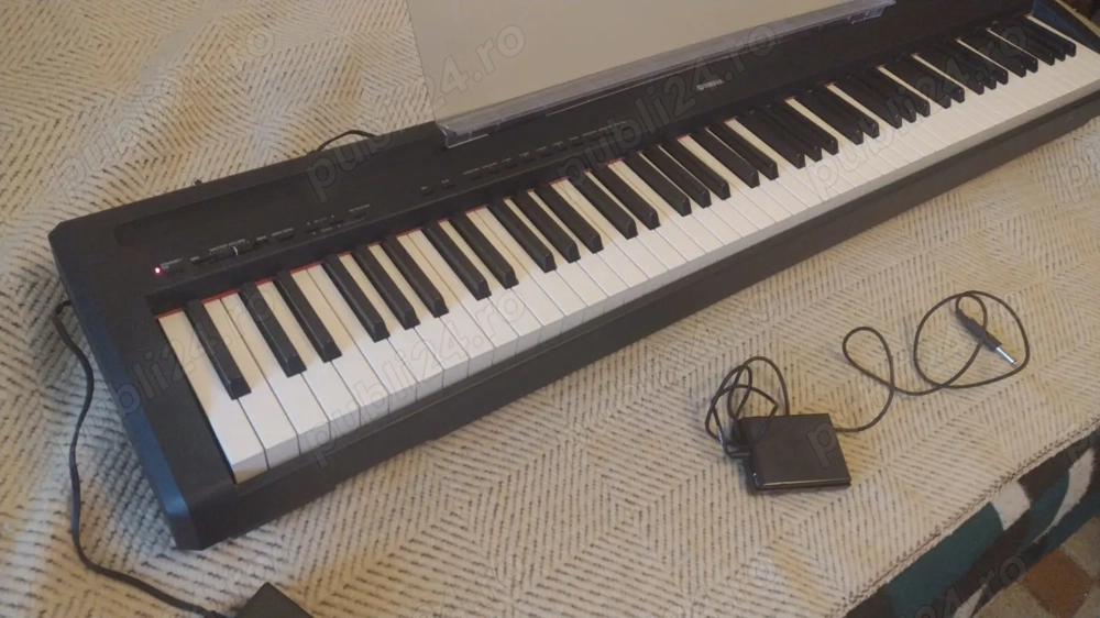 Pian digital Yamaha P-85