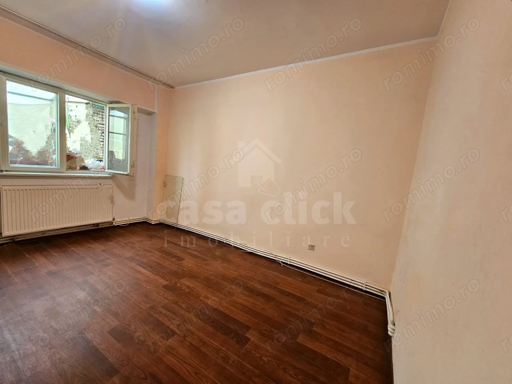 Apartament generos Piata Centrala, etaj 1, centrala termica