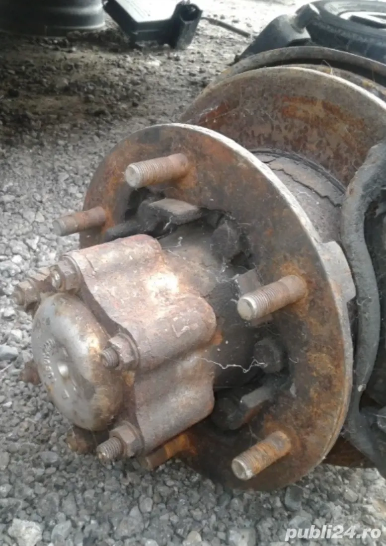 Butuc fuzeta fata/spate punte dubla Sprinter 411-413-416/Vw Lt46 flansa cu prezoane,etrier 