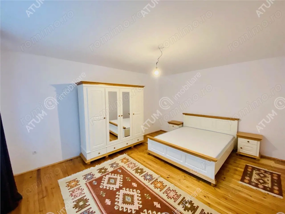 Casa renovata cu 2 camere si curte libera de 118 mp in zona Lazaret