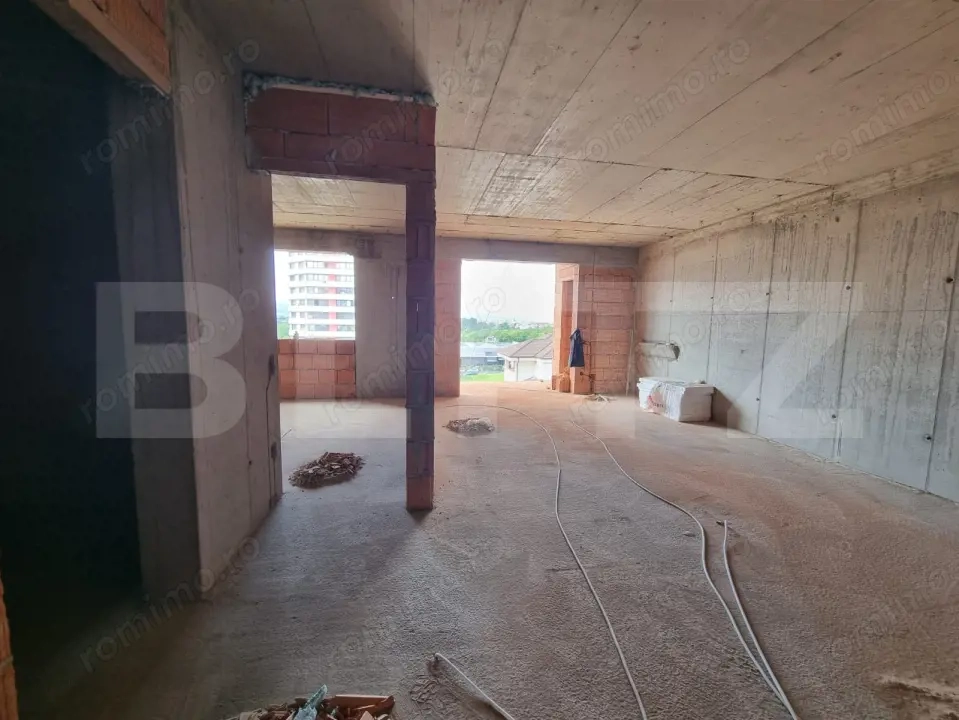 Apartament 2 camere cu terasa, etaj intermediar, zona BMW