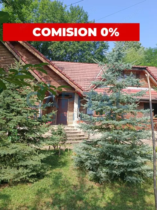 COMISION 0! Casă/Pensiune de vănzare în zonă superbă la Izvoarele (Prahova)