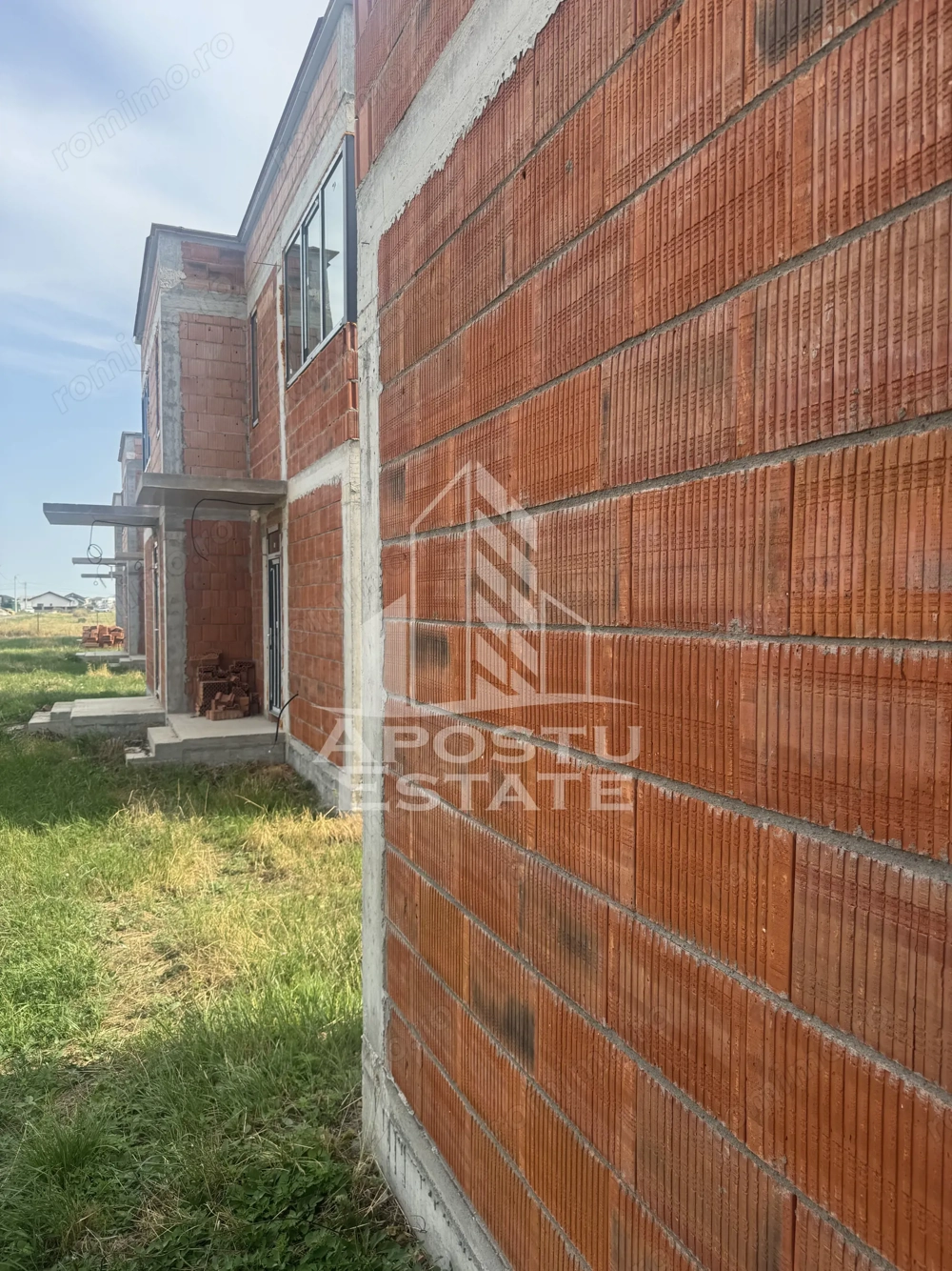Duplex cu toate utilitatiile in Mosnita Noua