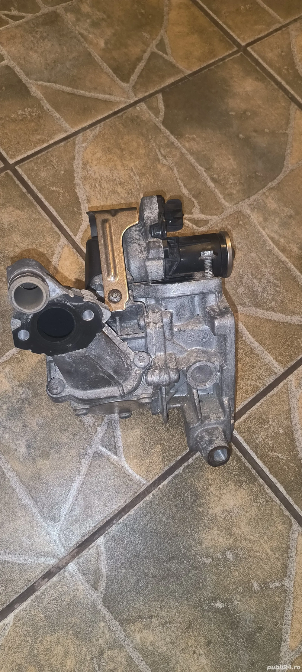 EGR + racitor gaze fara radiator pentru Ford Mondeo MK5 2.0 tdi