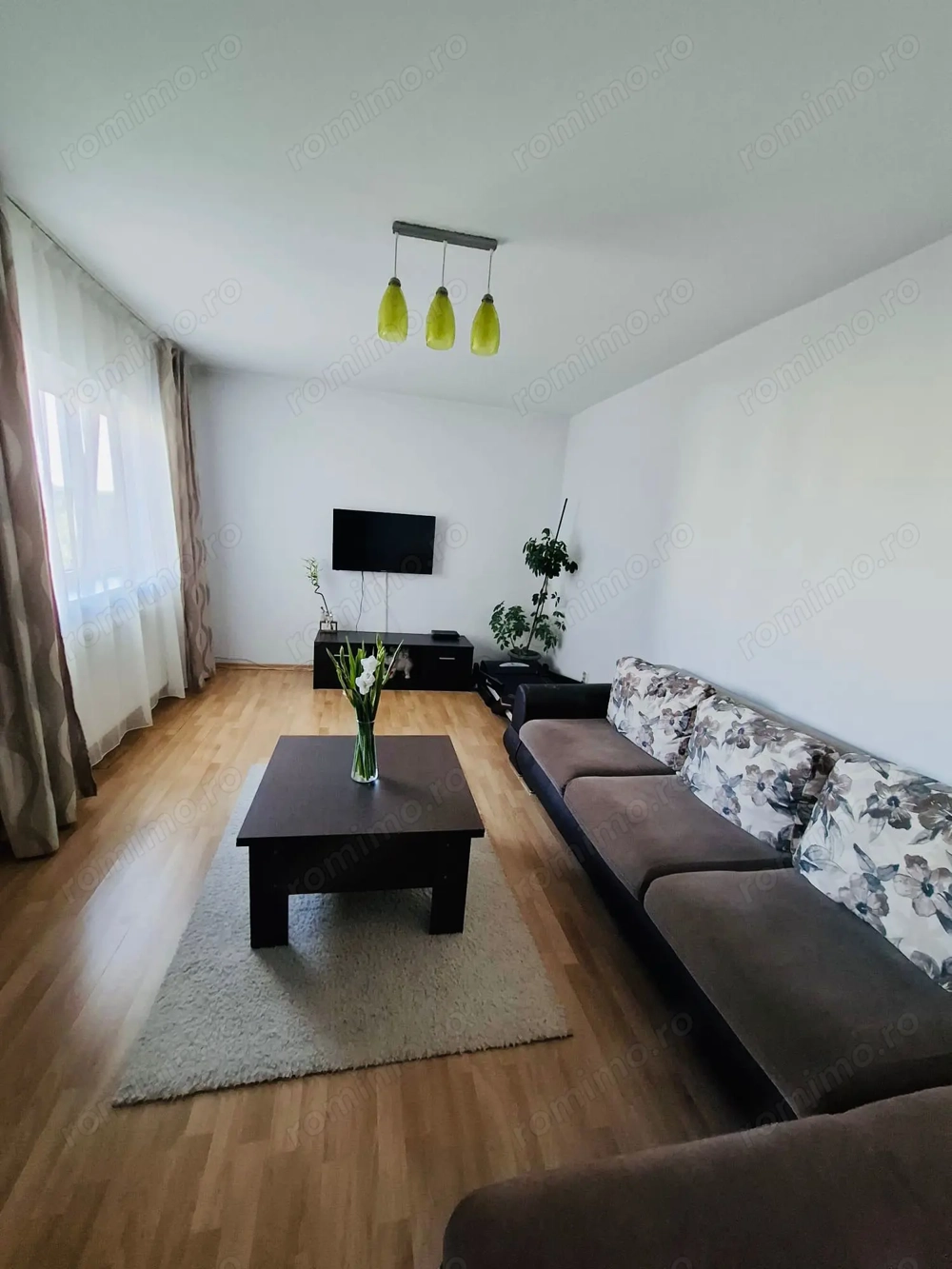 De vanzare apartament 2 camere , B-dul București,  Ploiești 