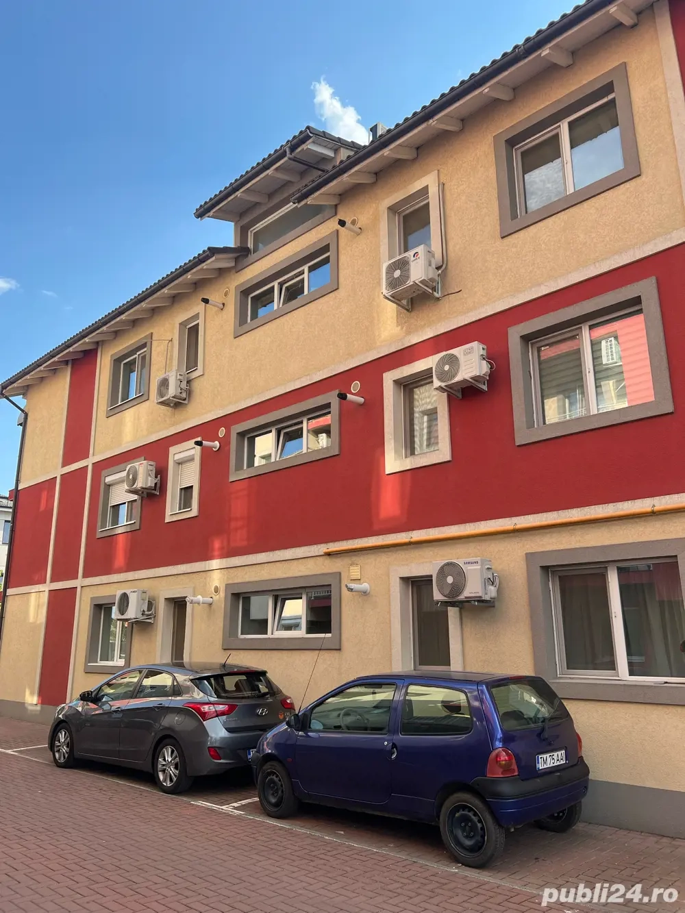 Proprietar vand apartament 2 camere in Giroc