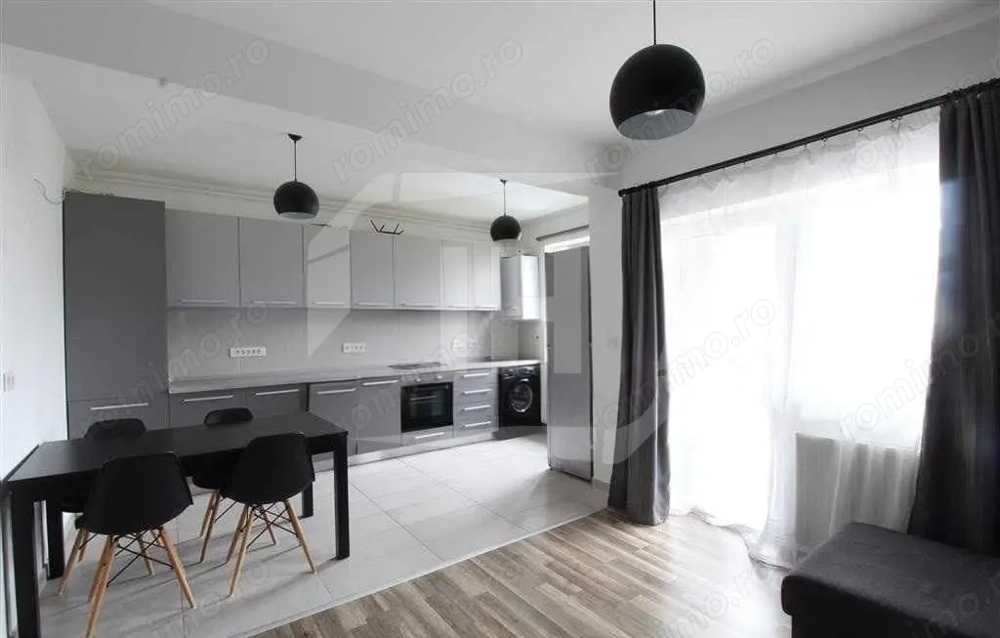 Apartament 3 camere bloc nou, zona Vivo