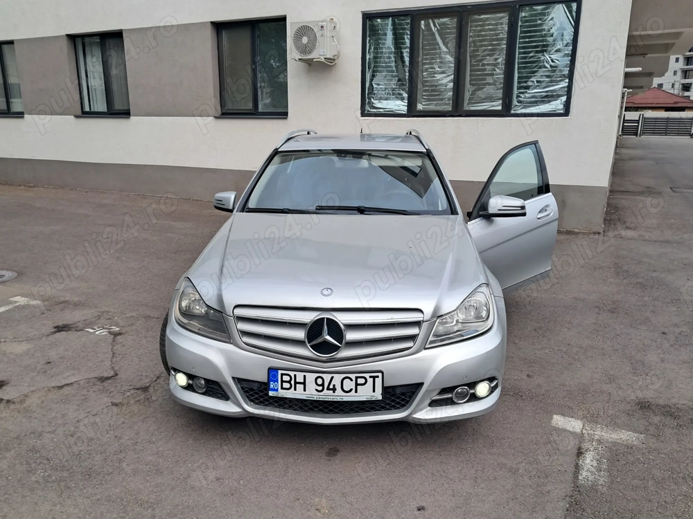 Vând Mercedes C clase preț 6000 Euro 