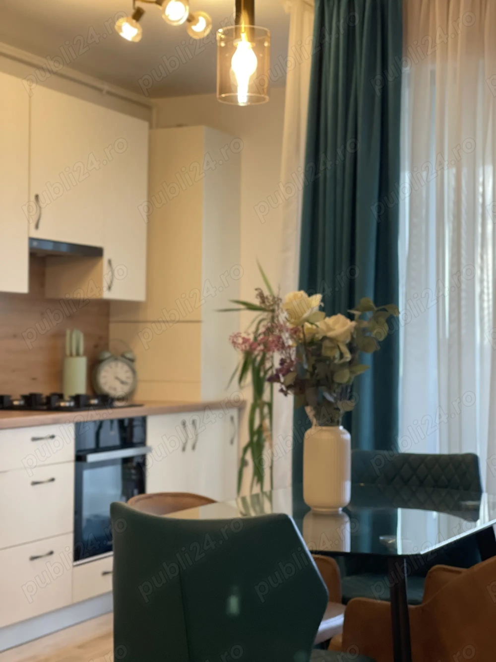 închiriez apartament nou