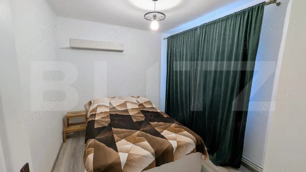 Apartament de inchiriat cu 3 camere, zona Cetate