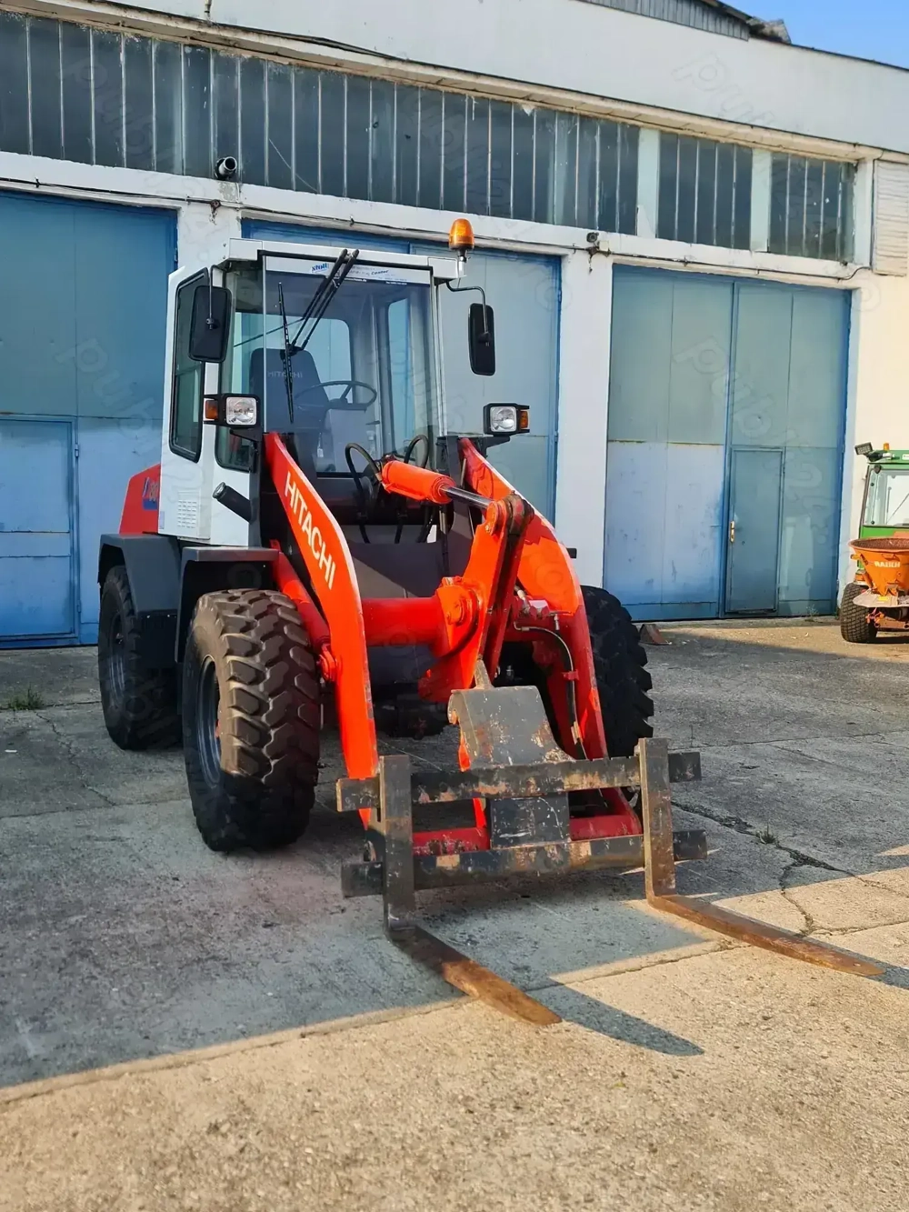 Incarcator frontal Fiat Hitaki