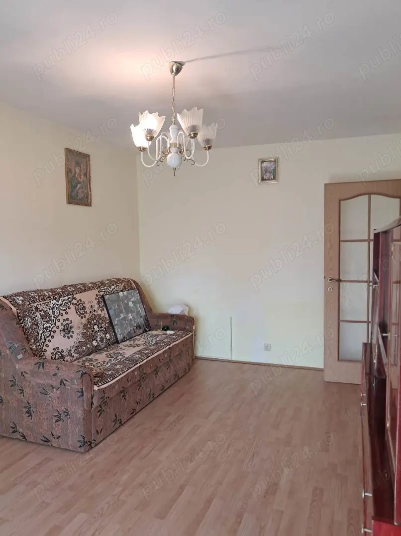 Apartament 3 camere, etaj 4, Vasile Aaron