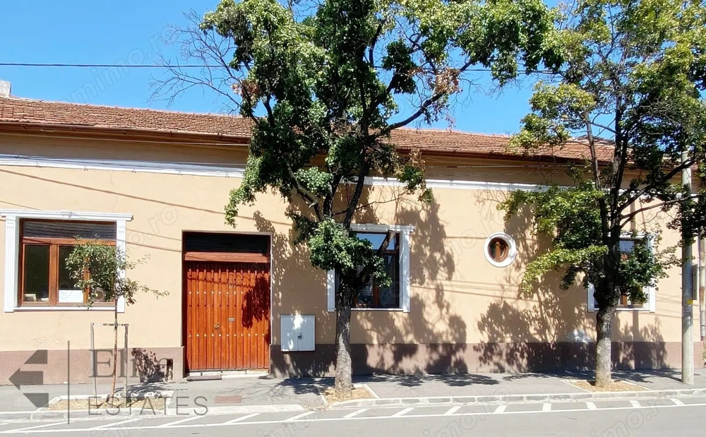 Casa cu teren 506 mp de vanzare central in Oradea